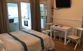 Gladstone Lodge Guest House